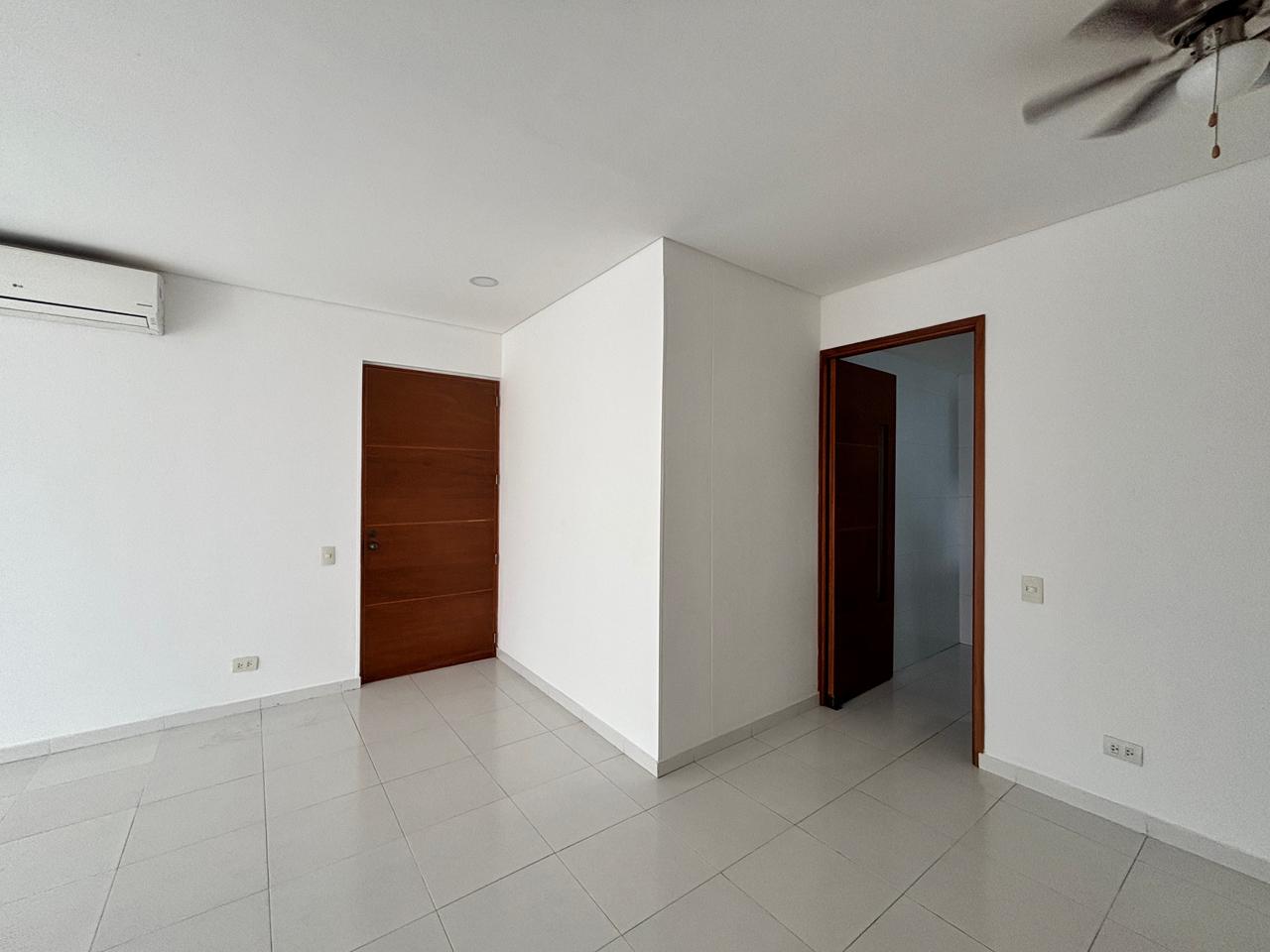 Apartamento en venta en Manga, Cartagena · foto 4 de 24