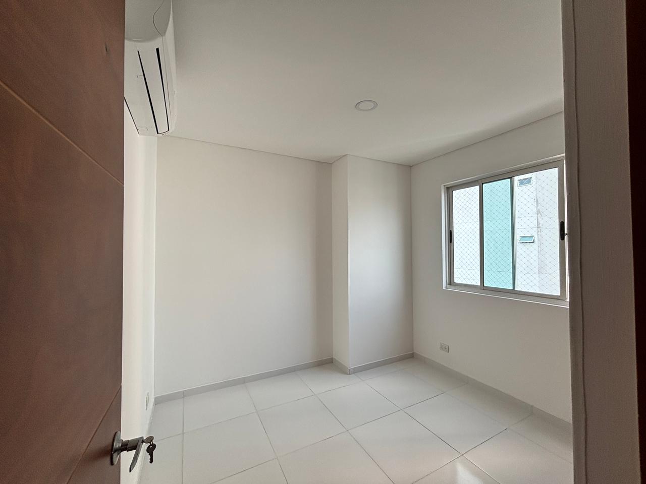 Apartamento en venta en Manga, Cartagena · foto 18 de 24