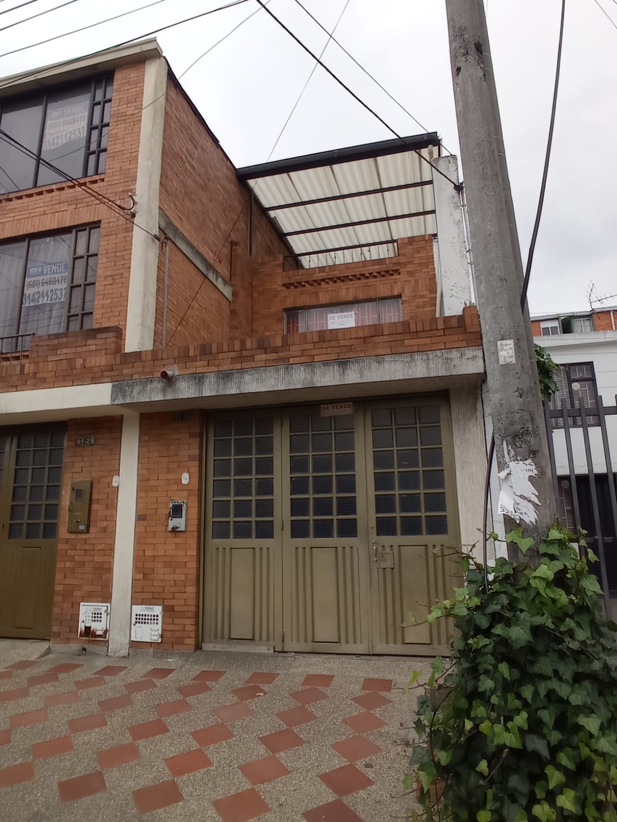Casa en venta en Engativá, Bogotá · foto 2 de 24