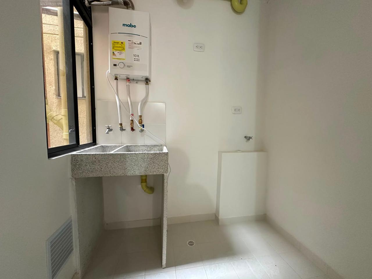 Apartamento en venta en Alto De La Virgen, La Calera · foto 3 de 7