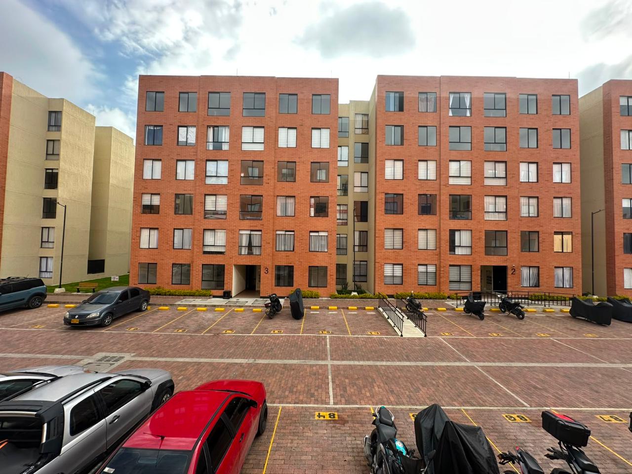 Apartamento en venta en Alto De La Virgen, La Calera · foto 6 de 7
