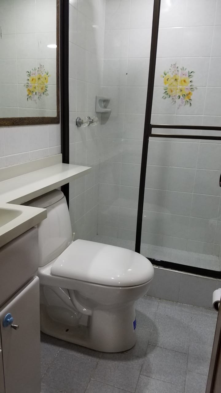 Apartamento en venta en Alhambra, Bogotá · foto 6 de 13