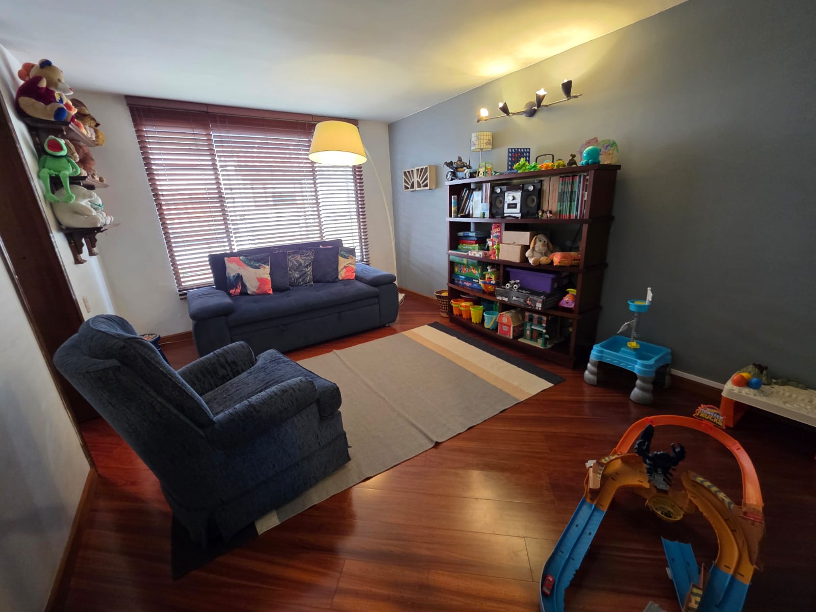 Casa en venta en Santa Barbara, Bogotá · foto 7 de 15
