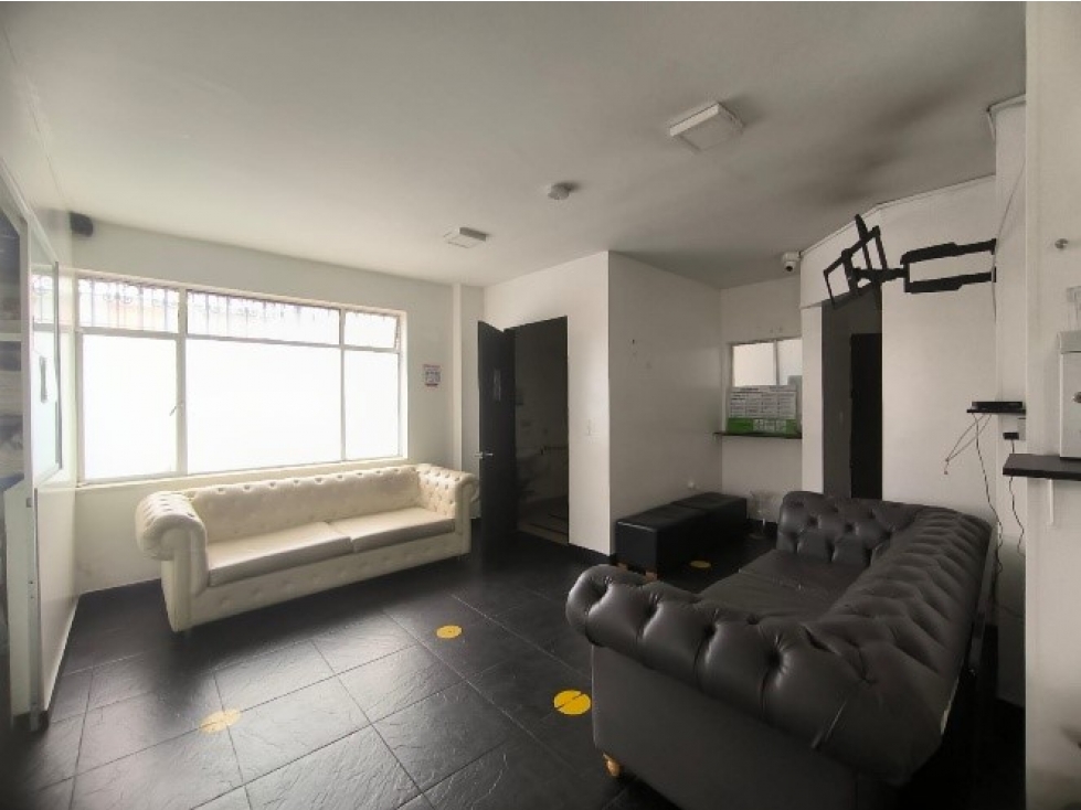 Casa en venta en Las Americas, Bogotá · foto 8 de 15