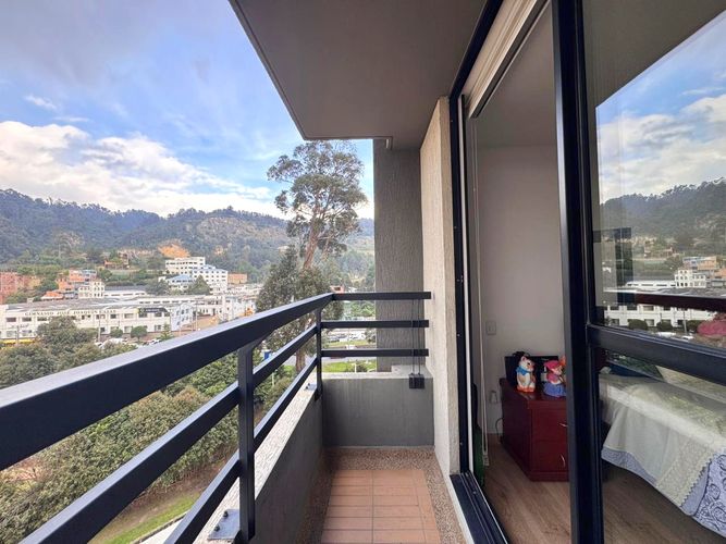 Apartamento en venta en El Redil, Bogotá · foto 7 de 18