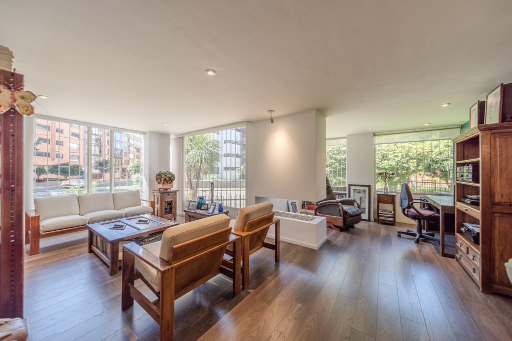 Apartment for rent in Santa Barbara, Bogotá