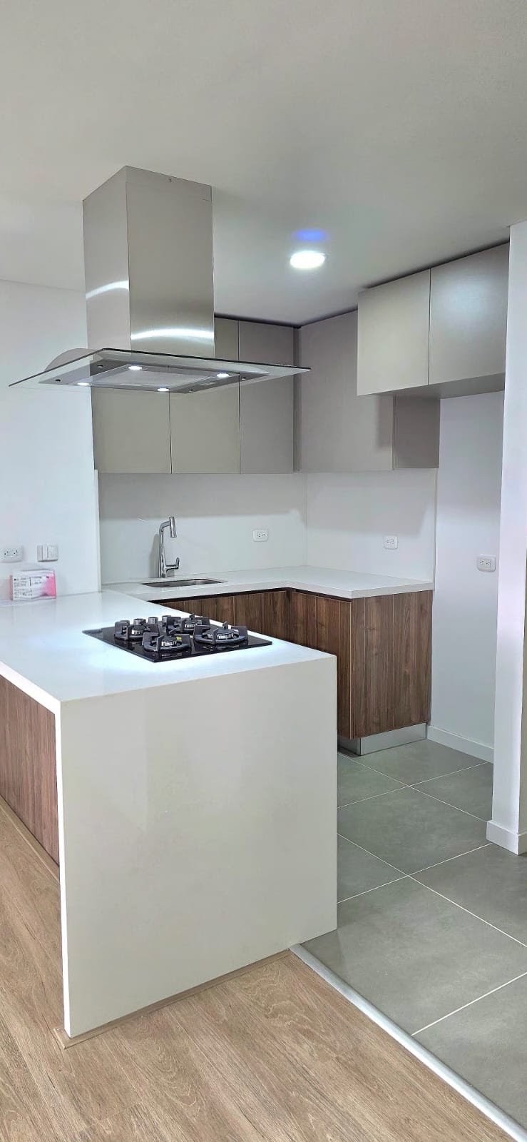 Apartamento en venta en Alameda, Bogotá · foto 3 de 16