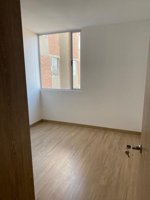Apartamento de 2 alcobas en venta en Santa Lucia, Chía, 58 m² · foto 5 de 18
