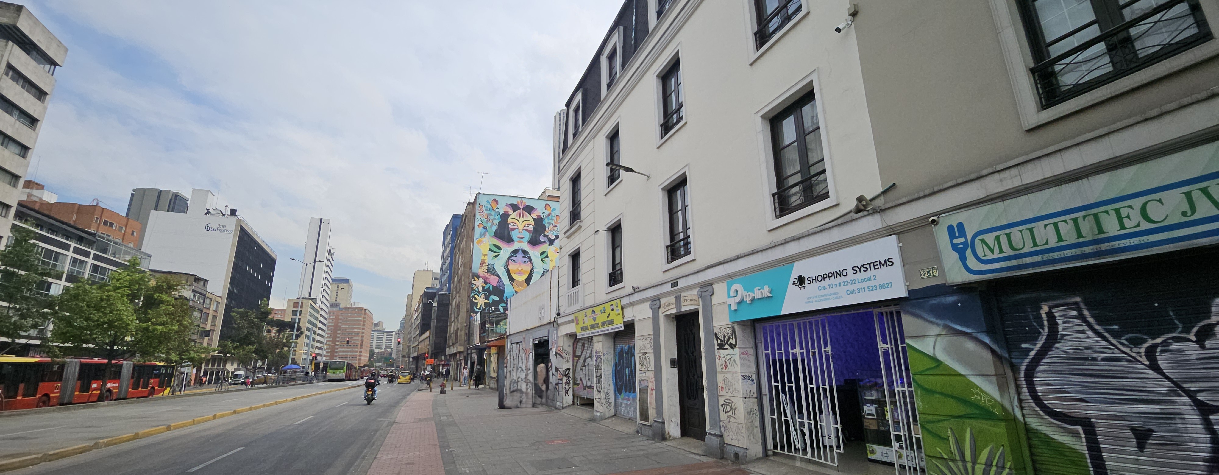 Apartamento en venta en Las Nieves, Bogotá · foto 2 de 24