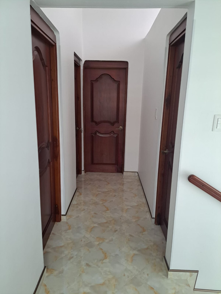 Casa en venta en Engativá, Bogotá · foto 8 de 24