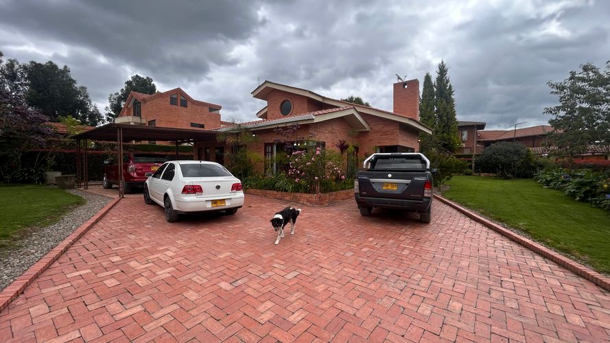 Casa de 4 alcobas en venta en Hacienda San Jose, Chía, 230 m² · foto 2 de 24