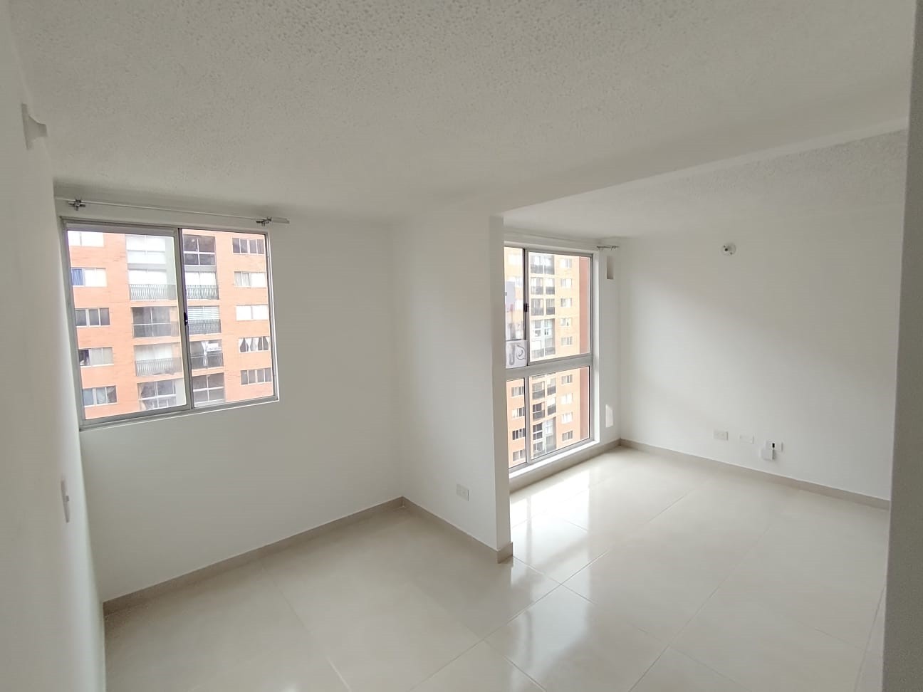 Apartamento en venta en Fontibon, Bogotá · foto 4 de 24