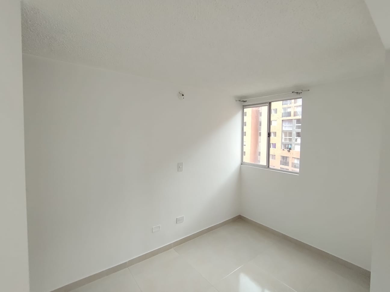 Apartamento en venta en Fontibon, Bogotá · foto 8 de 24