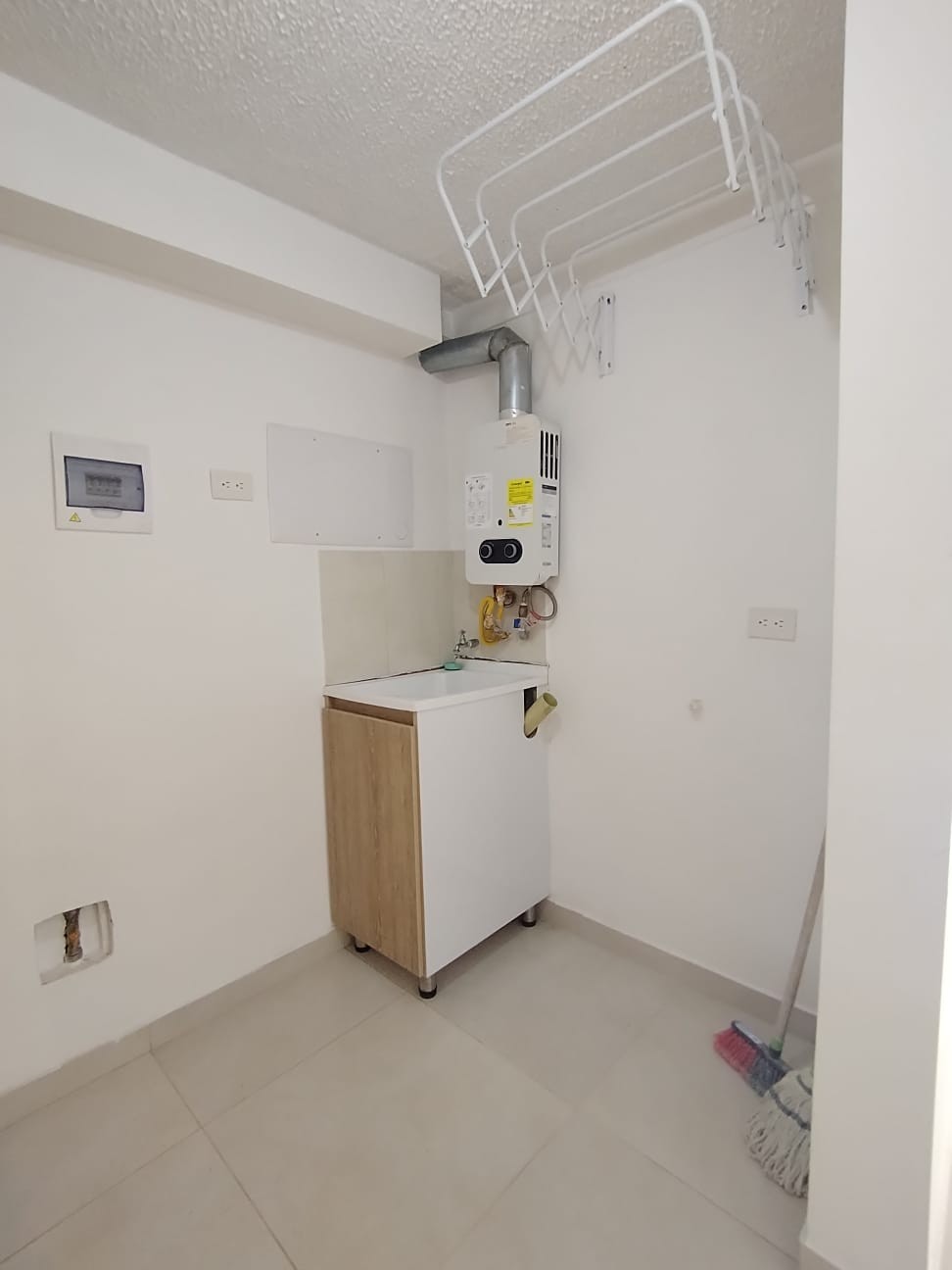 Apartamento en venta en Fontibon, Bogotá · foto 12 de 24