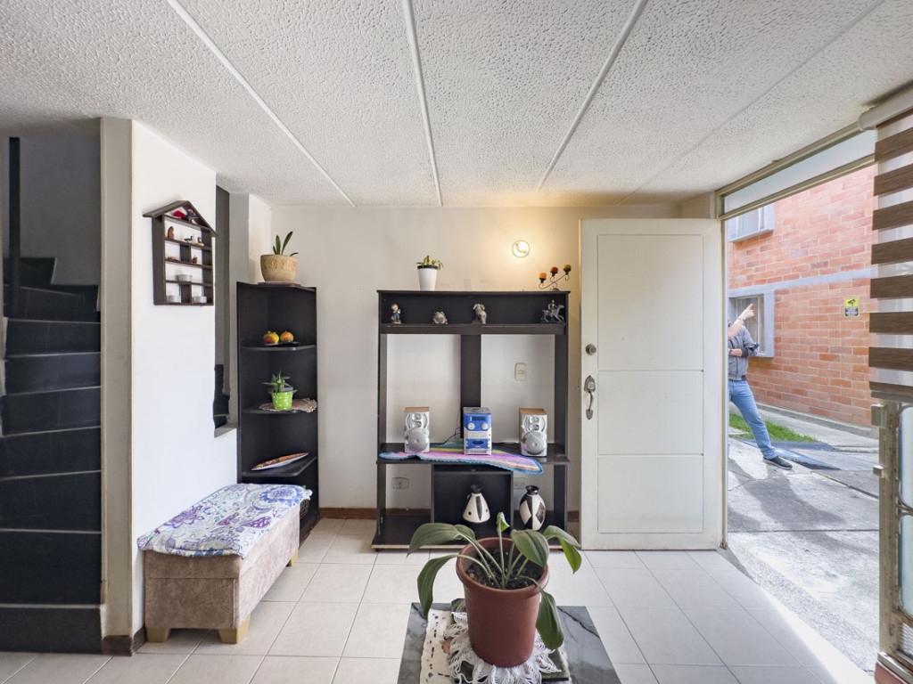 Casa en venta en Alameda, Bogotá · foto 5 de 24