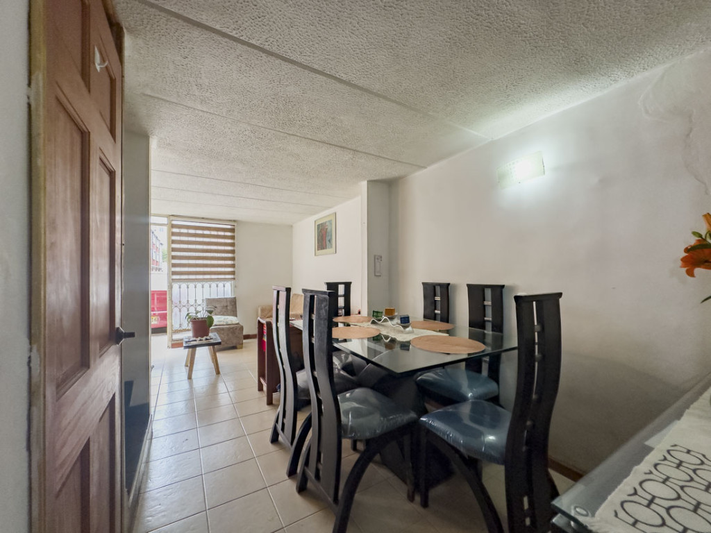 Casa en venta en Alameda, Bogotá · foto 7 de 24