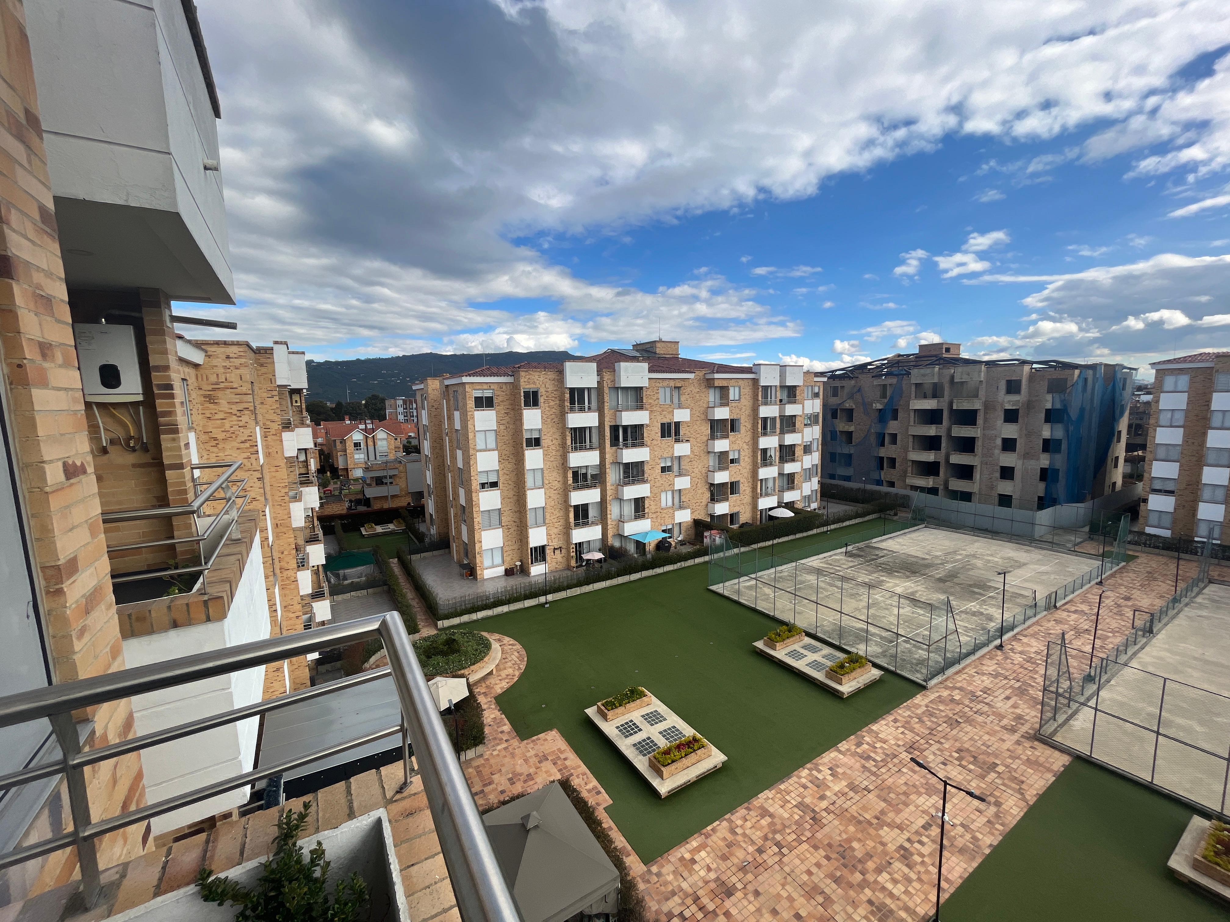 Apartamento en venta en La Estrella, Chía · foto 7 de 14