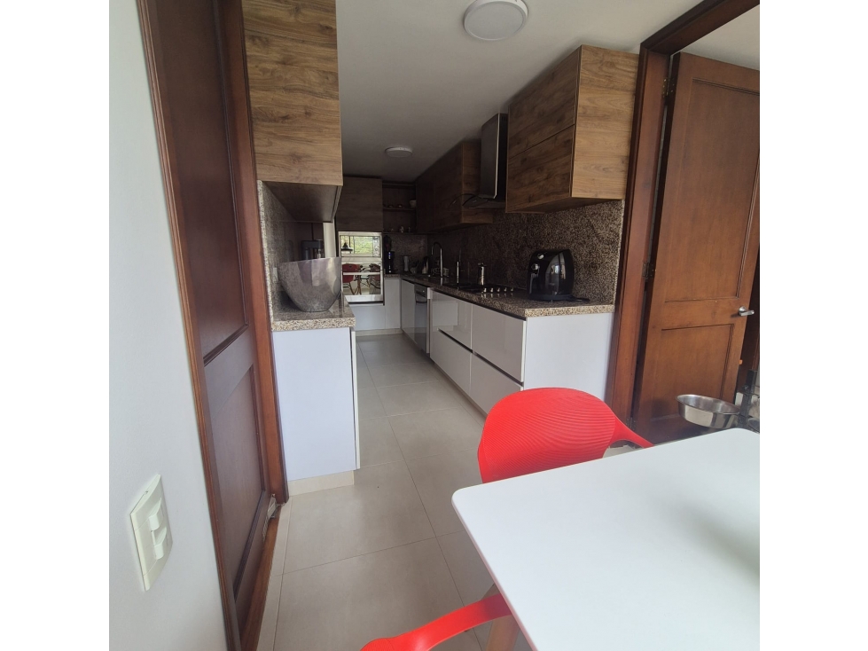 Apartamento en venta en Chicó Alto, Bogotá · foto 12 de 24