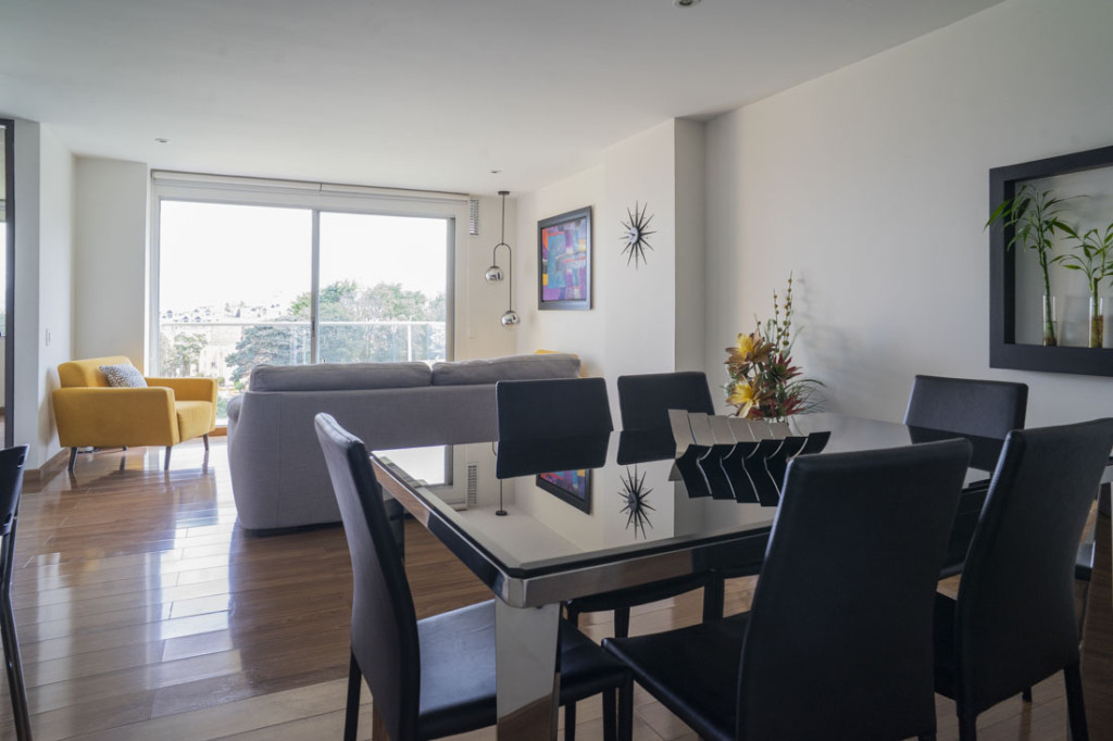 Apartamento en venta en Alhambra, Bogotá · foto 2 de 24