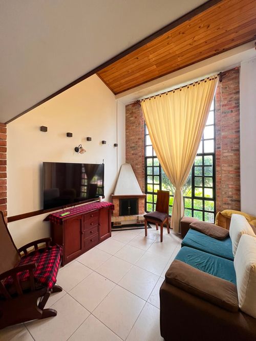 Casa de 3 alcobas en venta en Siete Trojes, Funza, 148 m² · foto 3 de 19