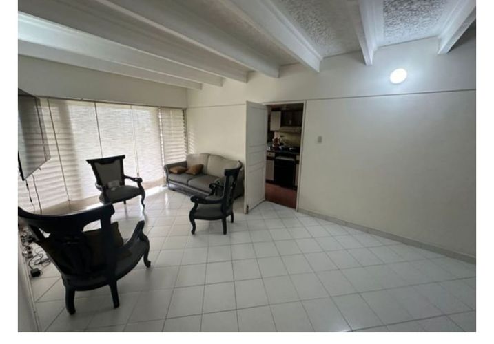 Apartamento de 4 alcobas en venta en Diamante 2, Bucaramanga, 113 m² · foto 5 de 11