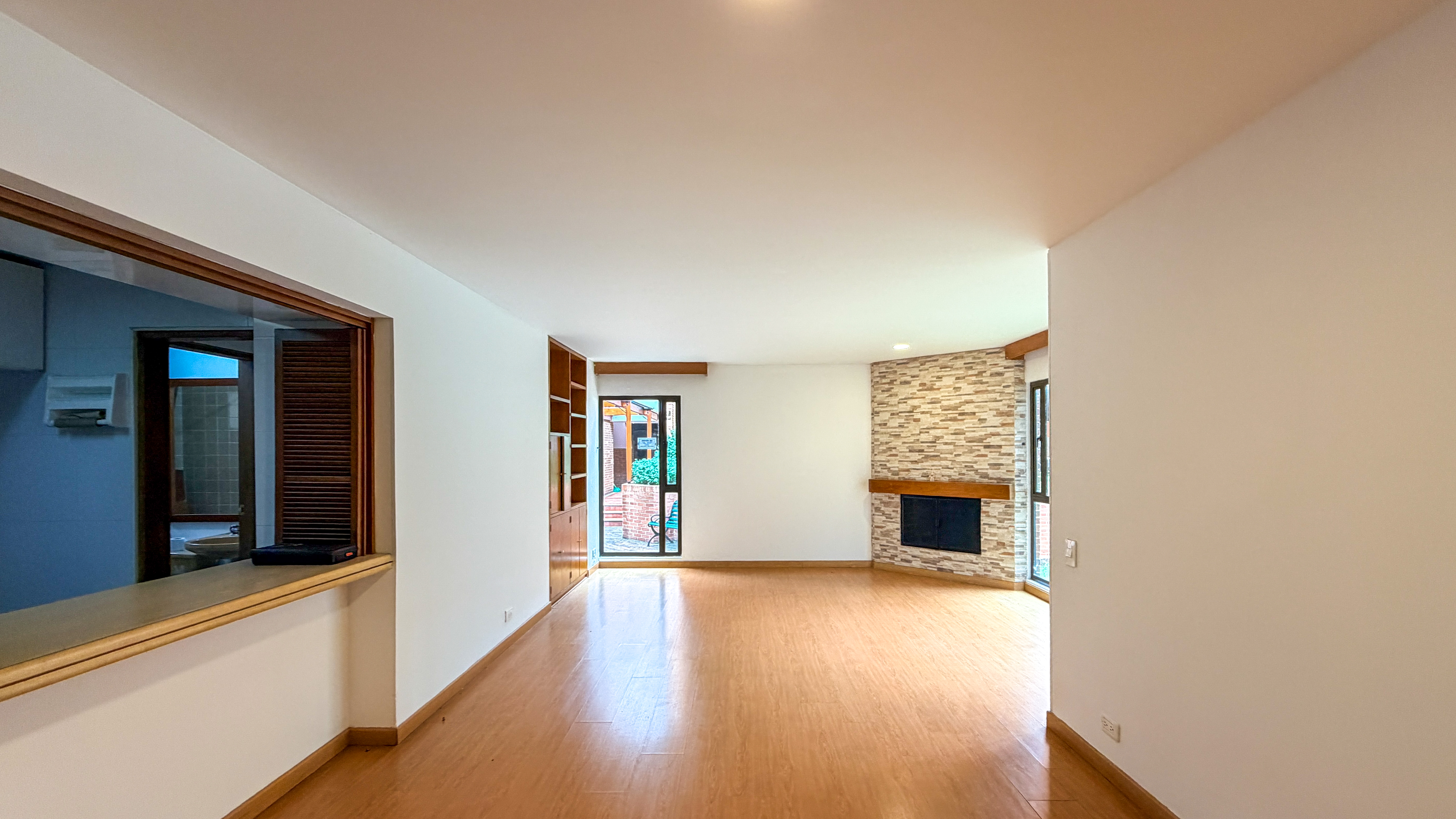 Apartamento en venta en Bosques Del Marques, Bogotá · foto 2 de 20
