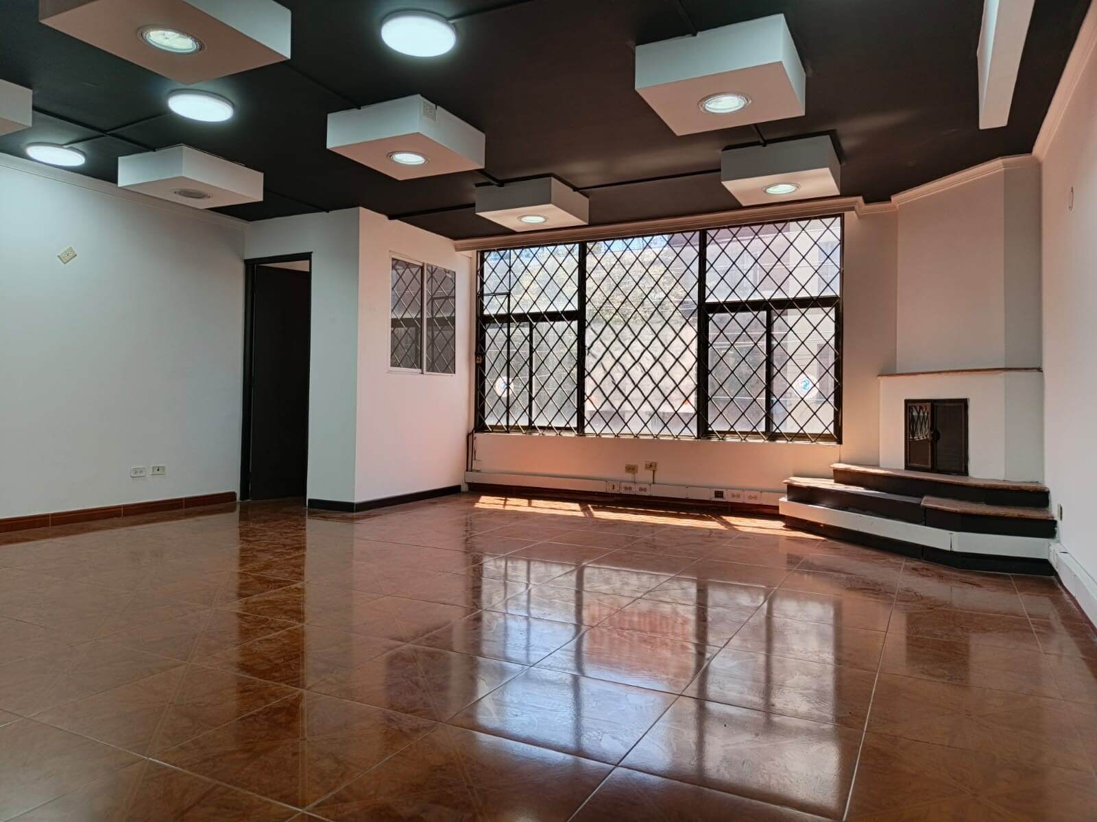 Casa en venta en La Soledad, Bogotá · foto 2 de 24