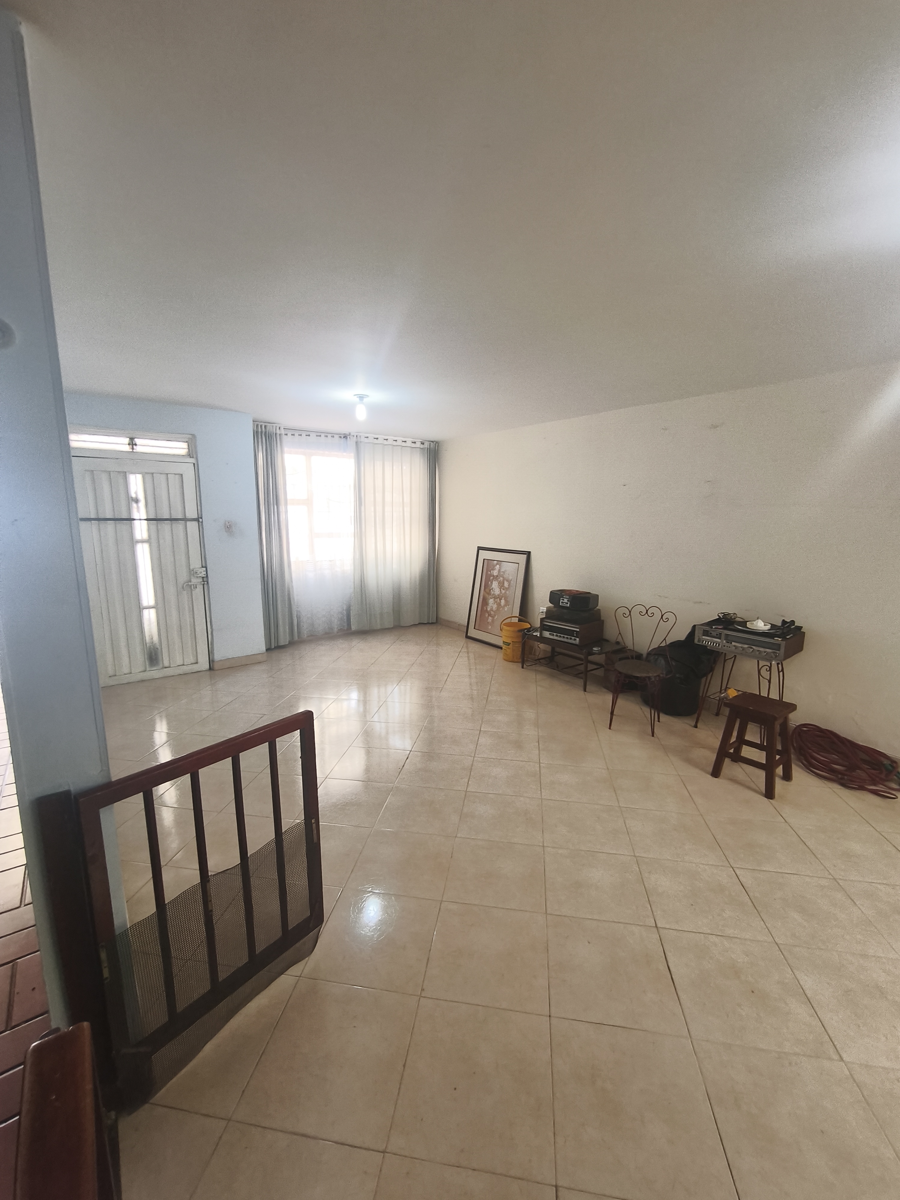 Casa en venta en Barrios Unidos, Bogotá · foto 2 de 11