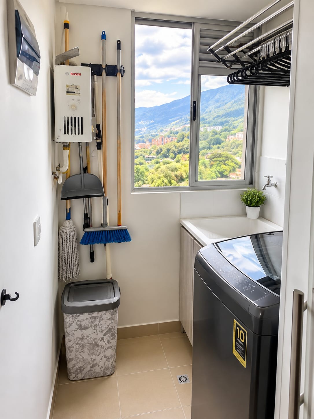 Apartamento en venta en La Ferreria, La Estrella · foto 3 de 8