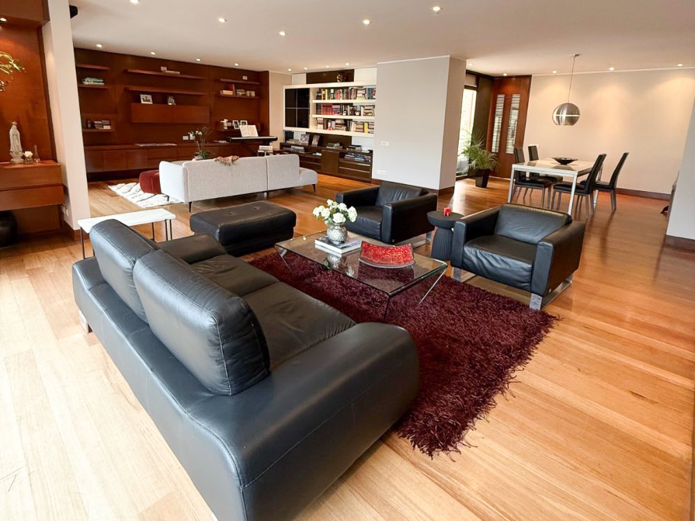 Apartamento en venta en La Carolina, Bogotá · foto 2 de 14