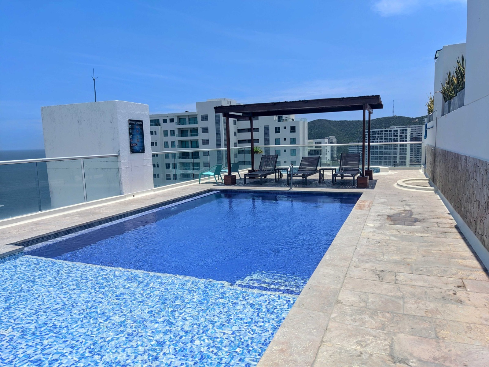 Apartamento en venta en Pozos Colorados, Santa Marta · foto 3 de 12