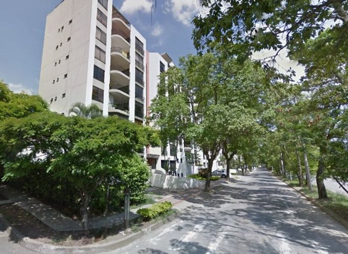 Apartamento de 3 alcobas en venta en Prados Del Norte, Cali, 124 m² · foto 2 de 9