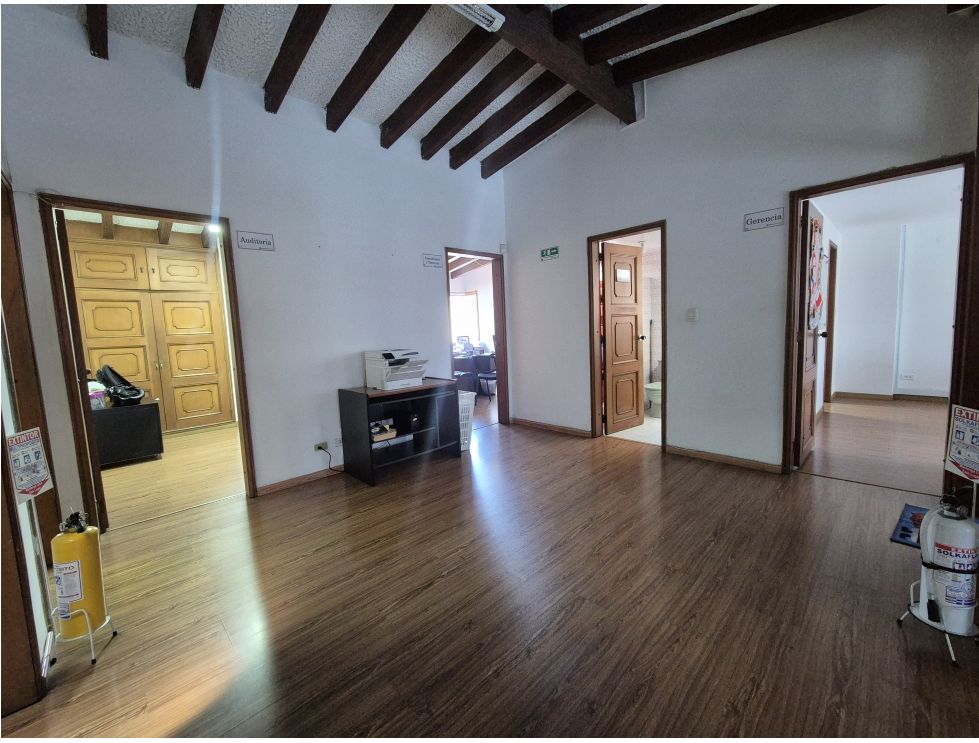 Casa en venta en Santa Barbara, Bogotá · foto 7 de 18