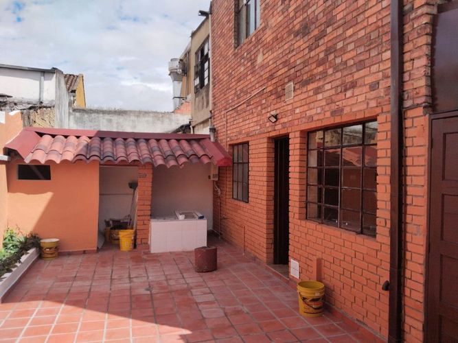 Casa en venta en San Luis, Bogotá · foto 7 de 24