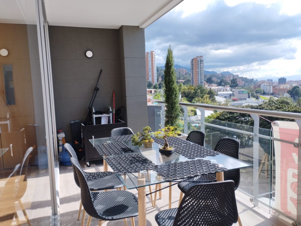 Apartamento en venta en Bosque De Pinos, Bogotá · foto 2 de 24