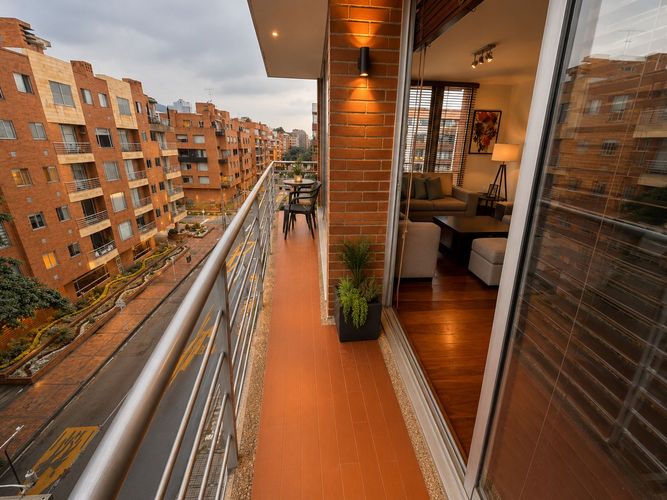 Apartamento en venta en Navarra, Bogotá · foto 5 de 18