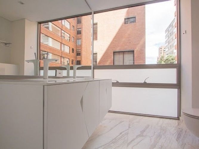 Apartamento en venta en Los Rosales, Bogotá · foto 9 de 10