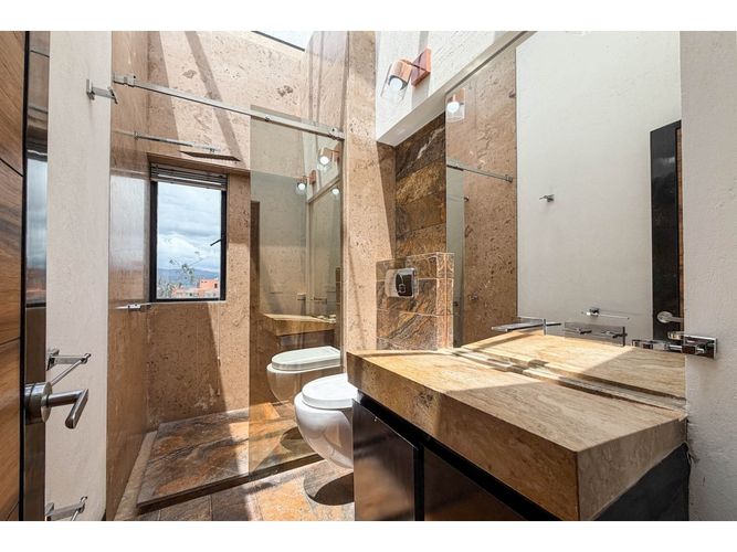 Apartamento de 3 alcobas en venta en Altos De Suba, Bogotá, 280 m² · foto 16 de 20