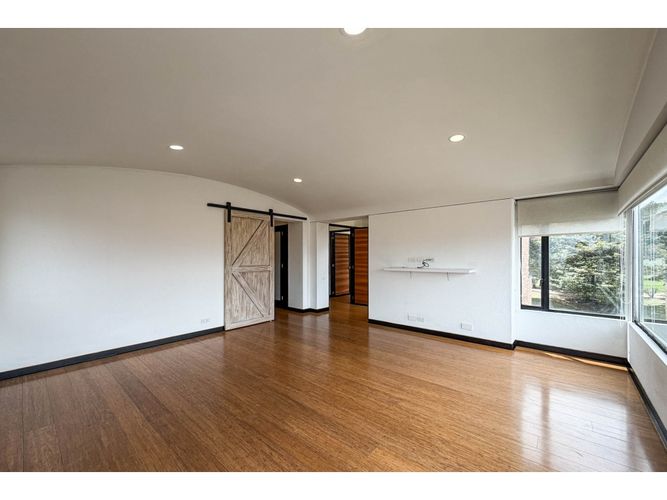 Apartamento de 3 alcobas en venta en Altos De Suba, Bogotá, 280 m² · foto 18 de 20