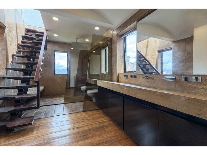 Apartamento de 3 alcobas en venta en Altos De Suba, Bogotá, 280 m² · foto 19 de 20