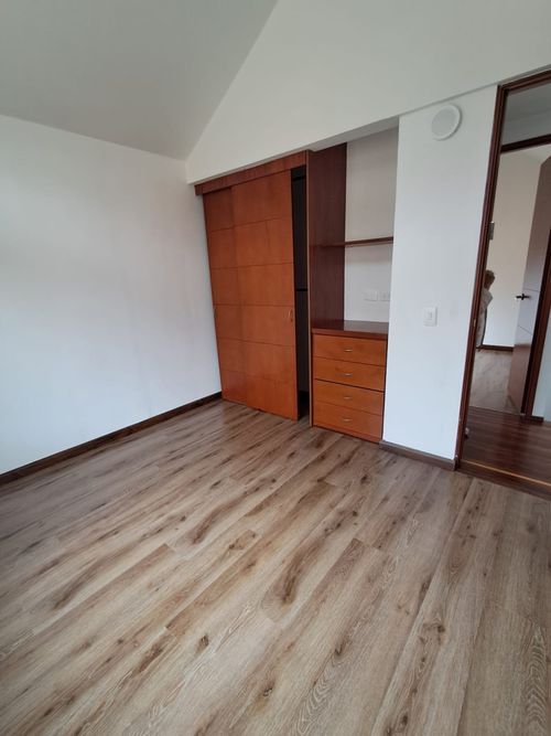 Casa de 3 alcobas en arriendo en Altos De Chozica, Bogotá, 100 m² · foto 5 de 17