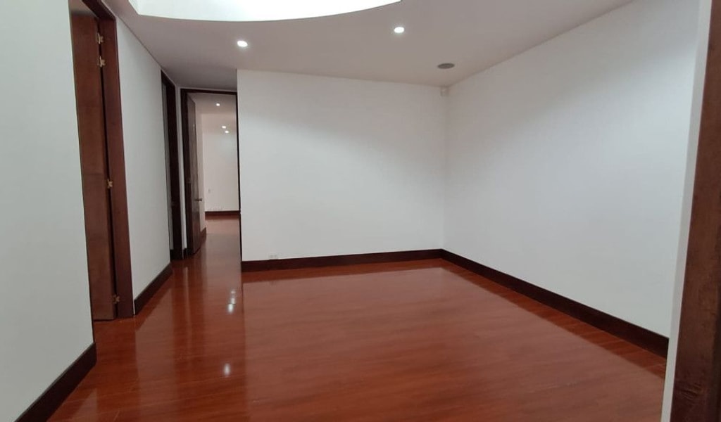 Apartamento en venta en Chicó Alto, Bogotá · foto 7 de 24