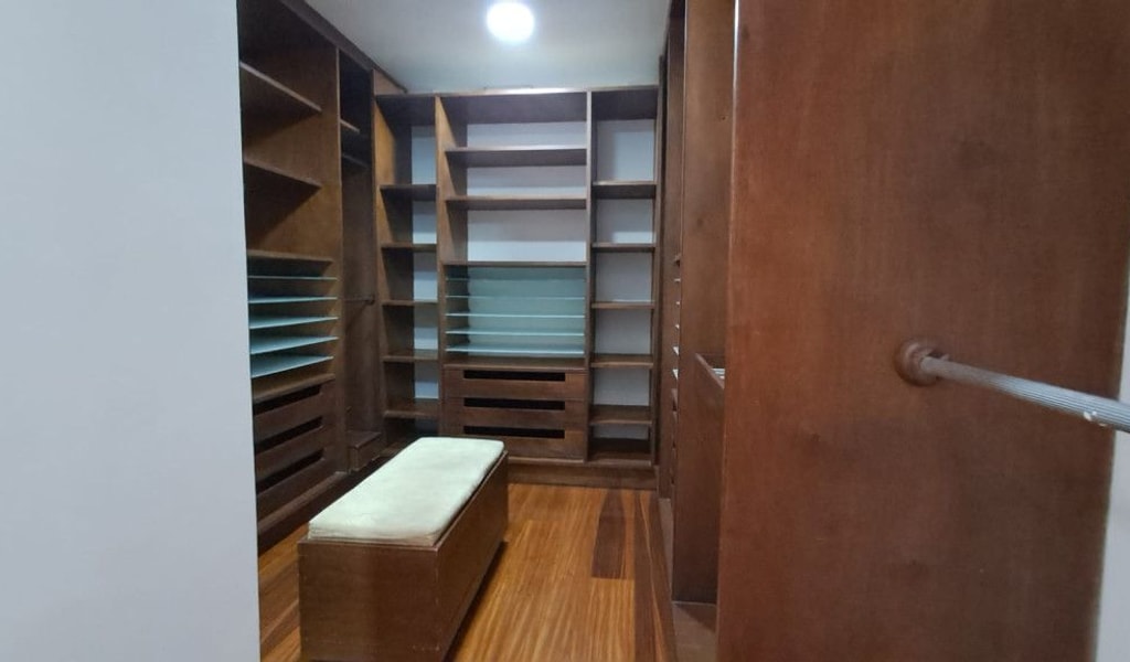 Apartamento en venta en Chicó Alto, Bogotá · foto 12 de 24