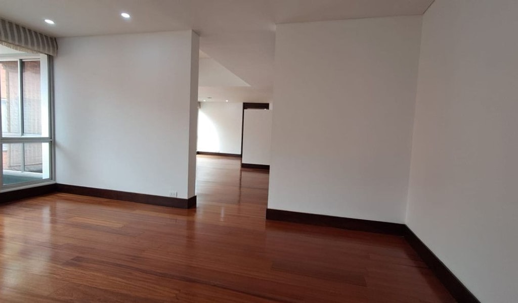 Apartamento en venta en Chicó Alto, Bogotá · foto 16 de 24