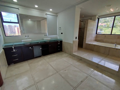 Apartamento en arriendo en La Florida, Medellín · foto 13 de 24