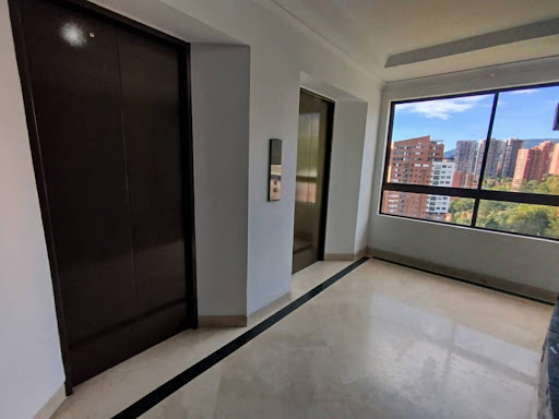 Apartamento en arriendo en La Florida, Medellín · foto 23 de 24
