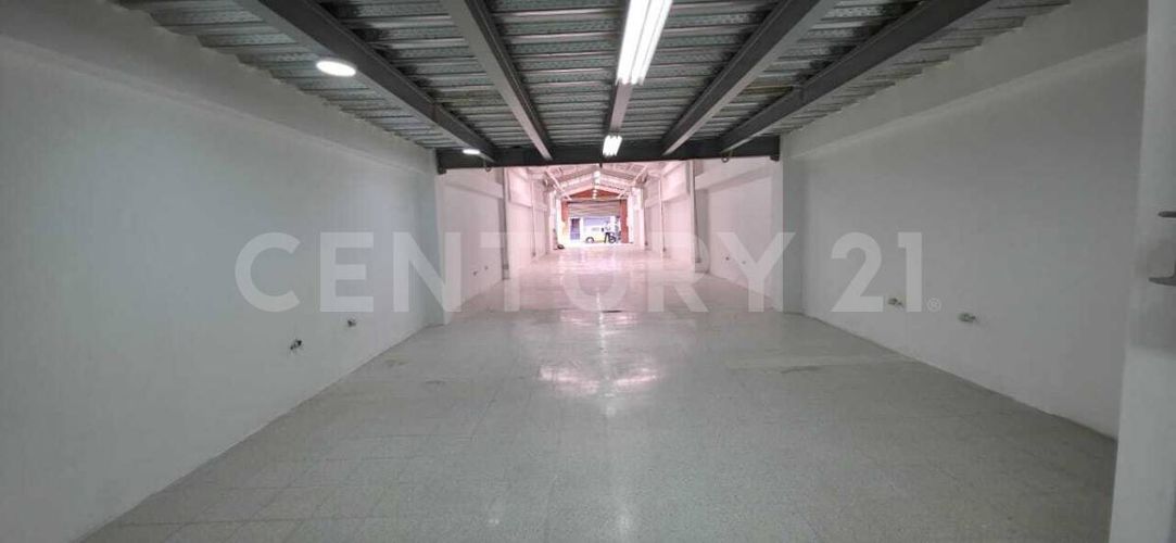 Local en arriendo en Alcala, Envigado, 330 m² · foto 3 de 18