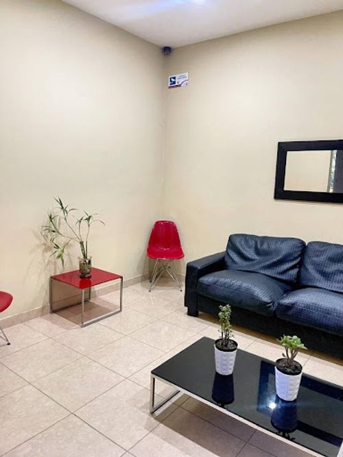 Apartamento de 3 alcobas en arriendo en Los Colores, Medellín, 60 m² · foto 12 de 19