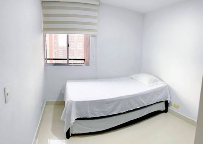 Apartamento de 3 alcobas en arriendo en Los Colores, Medellín, 60 m² · foto 17 de 19