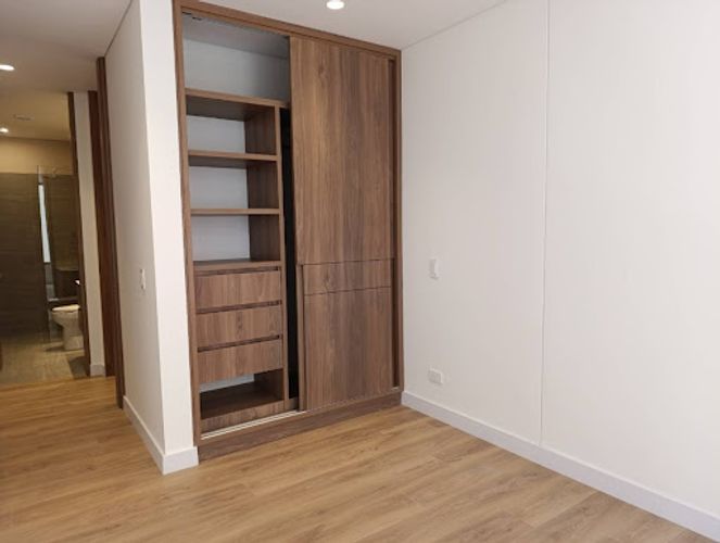 Apartamento de 2 alcobas en venta en Chicó Reservado, Bogotá, 94 m² · foto 10 de 24